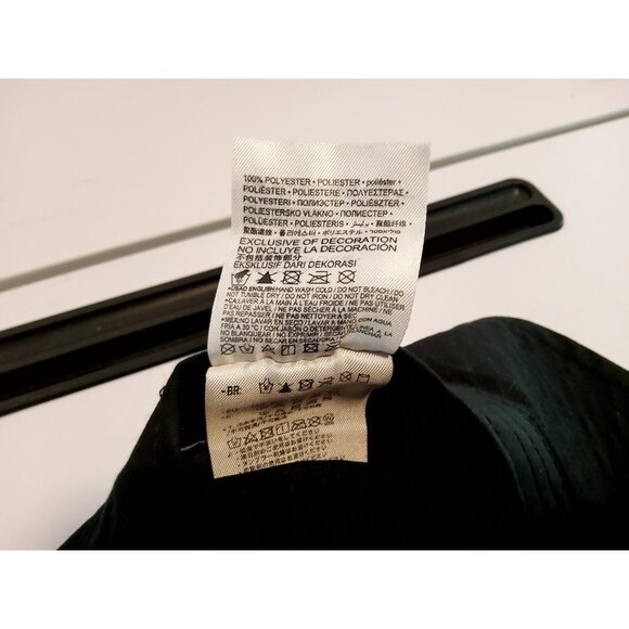 Nike Infant 12/24M Apex Bucket Hat w Strap Closure - Black UPF 40+ NWT - Picture 5 of 7